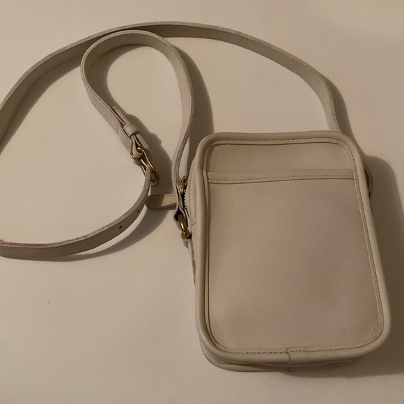 Vintage Coach 9973 Classic Kit Camera Crossbody Bag  US Made Mid 1990's - Picture 2 of 12